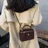 Mini caixa mini requintada de luxo leve, bolsa pequena, bolsa envelope vermelha, bolsa transversal com corrente de nicho feminino, toque de alta qualidade