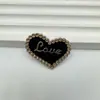 Estilo Tweed Flores de Concha Corazón Mariposa Abejita Accesorios de Joyería Tocado Accesorios para el Cabello Zuecos Accesorios para Funda de Teléfono Móvil