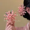 [Encanto Oriental] Nuevo Estilo Pinza para el Cabello Retorcida de Felpa con Forma de Flor, Lujo Ligero, Etéreo, de Nicho, Gama Alta, Exquisita Pinza para el Cabello para Mujer
