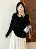 Top retro hueco de punto para mujer talla grande con cuello en V, colección de otoño 2026, suéter de punto holgado con ribete de encaje
