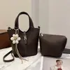 Bolso de cubo nuevo y sencillo, moda de primavera, bolso de hombro y bandolera minimalista texturizado, bolso de mano para mujer para el trabajo, bolso de exportación