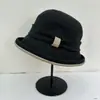 2026 Estilo Coreano Nuevo Sombrero de Pescador con Ala Enrollada Otoño/Invierno para Mujer Protección Solar Cortavientos para Exteriores Sombrilla Versátil Sombrero Cubeta para Mujer