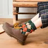 Meias de lã femininas estilo retrô britânico de outono e inverno com diamantes, aquecidas e de cano alto, meias empilhadas, outlet de fábrica