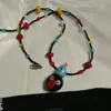 Colar com pingente de desenho animado colorido, colar com pingente de senso, design exclusivo de nicho, colar de corda elegante e fofo para combinar