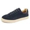 Sapatos Masculinos Novos Quatro Estações Design de Nicho Tênis de Treino Baixo Estilo Simples Estudante Masculino Tênis Esportivo Casual Tênis de Skate Masculino