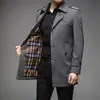 Gabardina de longitud media para hombre para otoño e invierno con cuello de solapa, estilo británico, forrada de polar, moderna y casual, adecuada para hombres jóvenes y de mediana edad
