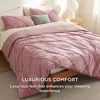Funda de edredón geométrica cómoda para las cuatro estaciones, juego suave de tres piezas para cama doble con cierre de cremallera, kit de venta al por mayor transfronteriza de Amazon