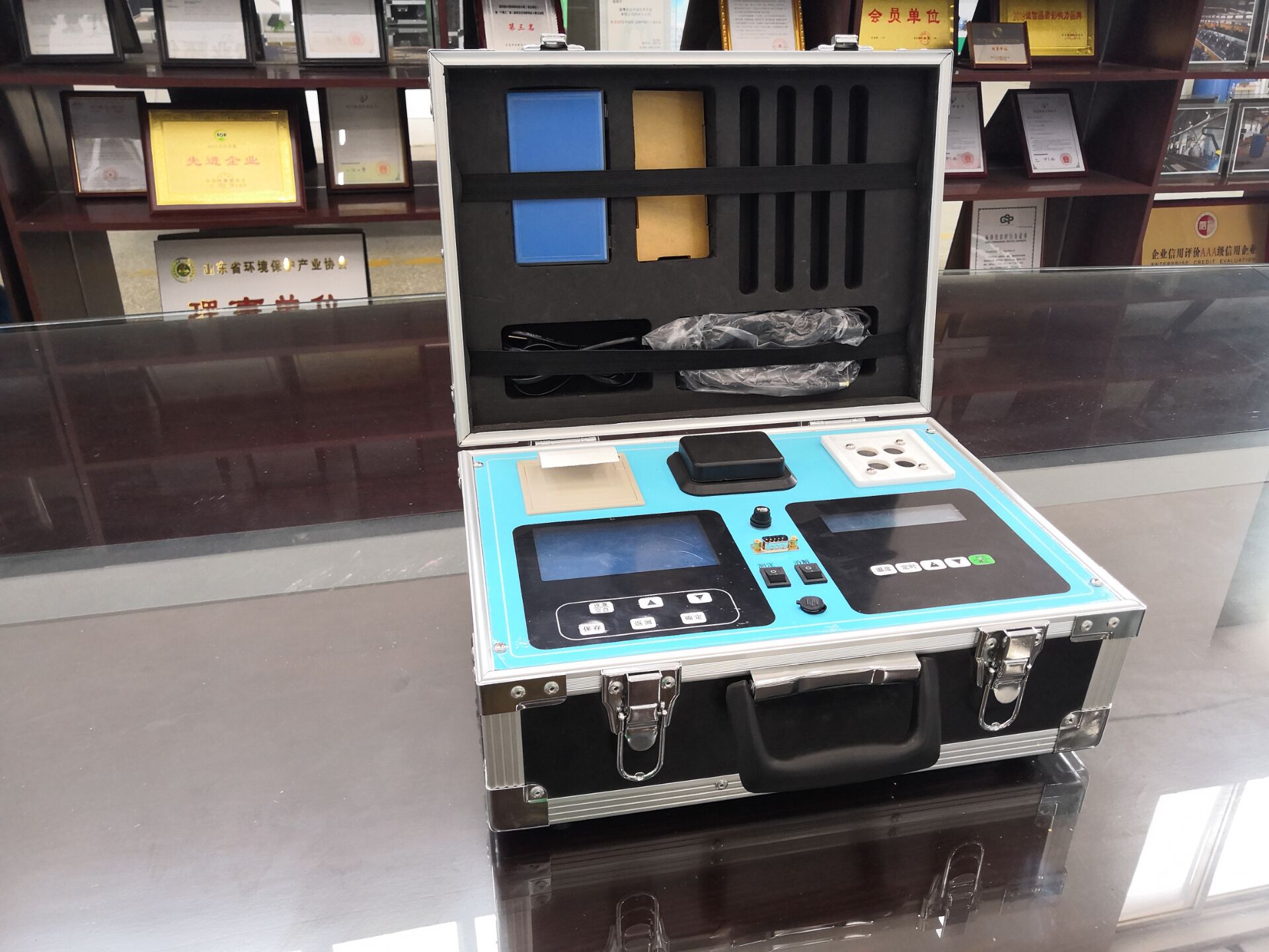 LB-CNP(B) 三合一型便携式多参数水质检测仪 (2)