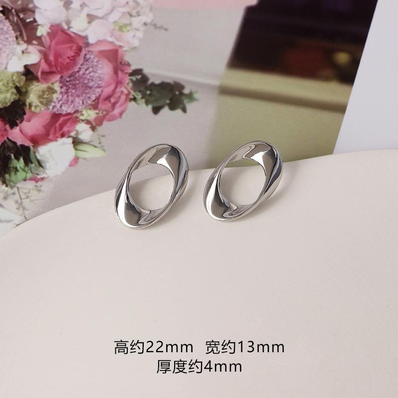 SKU (22)