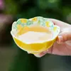 Taza de Té Kung Fu Pequeña Margarita Glaseado Amarillo Huevo Cerámica Flor Taza Juego de Té para el Hogar Taza de Maestro Color Bajo Esmalte Pintado a Mano Taza de Degustación