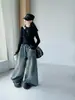Conjunto de pantalones vaqueros de pierna ancha con estampado de letras para niñas, nueva colección Otoño 2026, conjunto de dos piezas de top básico ajustado negro y ropa de trabajo
