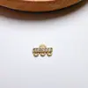 Accesorios de joyería con baño de oro de cobre de 18k de alta retención de color, colgante, collar, pulsera, pendientes con microincrustaciones de circonita, materiales hechos a mano para DIY