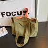 Bolso de hombro sencillo de moda, bolso de mano personalizado de gran capacidad, bolso cruzado informal de moda de primavera 2025.