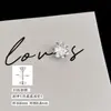 Brincos de Titânio 316L Corte Florido Manual Genuíno Brincos para Furo de Orelha Austríaco Pino de Cartilagem de Orelha com Cravação de Garra de Titânio Produto Acabado