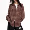 Camisa retro a cuadros plisada estilo americano de manga larga para hombres y mujeres, chaqueta casual nueva, holgada, oversize, moderna