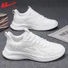 Sapatos masculinos Huili, tênis esportivos masculinos, nova coleção de outono 2026, sapatos casuais, cabedal de couro masculino, tênis de corrida impermeáveis
