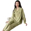 Pijama de algodón puro para mujer de Douyin, de manga larga y pantalón largo, moda de otoño, se puede usar en la calle, conjunto de dos piezas para casa, envío directo de una pieza