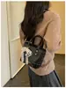 Bolso Tote Pequeño Súper Caliente para Viaje de Trabajo de Mujer 2026 Nuevo Verano Textura Tejida Retro Bolso Cubo de Hombro Único Cruzado