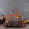 Produto de Comércio Exterior Novo 2026: Bolsa Saco Boston de Grande Capacidade para Mães de Meia-Idade, Bolsa de Ombro/Axila Bordada à Mão Feminina