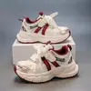 Nuevos Zapatos Infantiles Primavera/Verano 2026: Zapatillas de Malla Transpirable para Niños, Zapatos de Moda tipo "Dad Shoes" para Niñas, Zapatillas de Correr para Niños Mayores