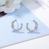 Aretes de Tuerca para Mujer Luna Creciente Brillante Super Flash Frescos Aretes Combinables Femeninos Elegantes Simples Aretes de Tuerca de Zirconia