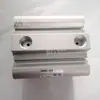 Japón SMC Nuevo Cilindro CQ2B63-50DZ Varilla Única Doble Acción Tipo Estándar Agujero Pasante Diámetro 63 Carrera 50 mm