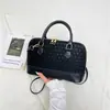 Verão 2026 Nova Elegante Grande Capacidade Simples Casual Moda Cor Sólida Fresca Transversal Concha Bolsa de Mão Bolsa de Ombro para Mulheres