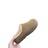 Zapatos de invierno Birkenstock 2026, forrados de felpa, suaves, gruesos y cálidos, adecuados para usar al aire libre en el noreste de China, estilo slip-on, zapatos de algodón con forma de patata pequeña