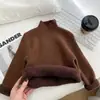 Suéter de punto para niños coreanos, estilo invierno 2025, jersey de cuello alto de color puro con forro polar para niñas