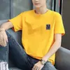 Camiseta de Verão Masculina de Manga Curta Nova Estilo Coreano Slim Fit Moda Jovem Tendência Estampada Fina Gola Redonda