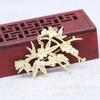 Yiwu Color Brujo Conservación Cobre Chapado en Oro DIY Goteo de Aceite Hoja Esmeralda Flor Broche Accesorios Ropa Francesa B2886
