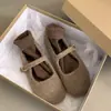 Sapatos Peludos Chuyu Fairy da Moda para Mulheres, Novo Estilo Francês para Noite de Outono e Inverno, Sapatilhas Mary Jane com Forro de Lã, Sapatos Planos de Algodão
