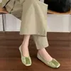 Zapatos planos retro de terciopelo con lazo, estilo coreano, nicho, para mujer, nuevo modelo 2026, puntera cuadrada, zapatos de ballet coreanos de suela blanda