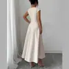 Ropa Personalizada para Mujer 2026 Nuevo Estilo Color Albaricoque Suave Elegante Vestido de Campana Estilo Puro Deseo Vestido Adelgazante para Mujer con un Toque de Alta Gama