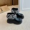 Botas Martin de Encaje con Lazo y Perlas para Niñas 2026 Otoño Botines a Cuadros Antideslizantes con Cordones para Niños Medianos a Grandes Botines Individuales