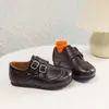 Nuevos Zapatos Infantiles Primavera y Otoño Estilo Británico Zapatos de Cuero para Niñas Suela Blanda Antideslizantes Mocasines Zapatos para Niños