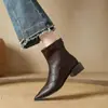 Botas Martin Minimalistas de Gama Alta 2025 Otoño e Invierno Nuevas Botas Versátiles Estrechas de Nicho Botines de Punta Fina para Mujer