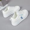 Zapatos blancos populares de primavera y otoño 2025, ligeros, con superficie de cuero y suelas suaves aumentadas para mujer, zapatos deportivos y casuales transpirables de suela gruesa para mujer