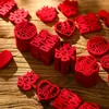 Símbolos Felices Rojos Hechos a Mano al por Mayor para Uso en el Hogar, Decoraciones de Compromiso y Suministros Específicos para Bodas