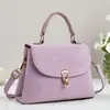 Bolso de mano de moda para mujer, bolso pequeño cruzado, nuevo modelo 2026, de nicho y a la moda, bolso de hombro y cruzado versátil para mujer