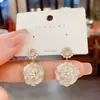Pendientes de Camelia de Alta Gama Estilo Francés, Pendientes de Flor de Perla, Estilo Nuevo, Diseño Único, Pendientes Elegantes
