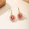 Ganchos para Brincos de Flor para Mulheres, Design de Nicho de Luxo Leve, Mesmo Estilo dos Blogueiros do Xiaohongshu, Brincos Modernos para o Dia a Dia, Fornecimento Exclusivo Transfronteiriço
