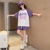 Conjunto Coreano Estilo Menina 2024 Verão Novo Estilo Crianças Médias e Grandes Letra Manga Curta Menina Shorts Casuais Conjunto de Duas Peças da Moda