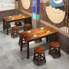 Mesa y Silla de Madera Maciza Carbonizada Restaurante Comercial Tienda Tienda de Fideos Comida Rápida de Bocadillos Restaurante de Desayuno Comercial Restaurante de BBQ y Hot Pot Mesa y Silla