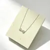 Estilo Dulce y Elegante, Colgante de Lazo Exquisito Incrustado con Piedras, Colores Dorado y Plateado, Collar Corto Simple y Versátil, Cadena para Clavícula para Mujer
