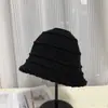 Chapéu de pescador de malha casual estilo coreano para outono e inverno, chapéu bucket versátil de face lisa, faz o rosto parecer menor, chapéu de lã quente