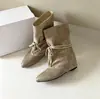 Botas retrô com salto plataforma e bico fino para mulheres, novas botas de moda outono 2026 com cadarço, de cano médio, com retalhos de camurça