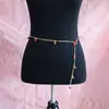 Corrente de Cintura Feminina para Festa Simples com Pingente de Flor Vermelha Moda Personalidade Estilo de Rua Corrente de Combinação para Roupa de Férias