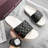 Pantuflas de Eva Nuevas de Alta Gama para Hombre, Adecuadas para Usar al Aire Libre en Verano, Modernas con Correas de Velcro Ajustables, Pantuflas Casuales de Interior para Hombre Estilo Ins, Estilo Moderno