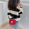 2022 Novos desenhos animados bonito Mini meninas elegantes seis cores Pêssego Coração Ombro Crossbody Bag Bolsa Infantil